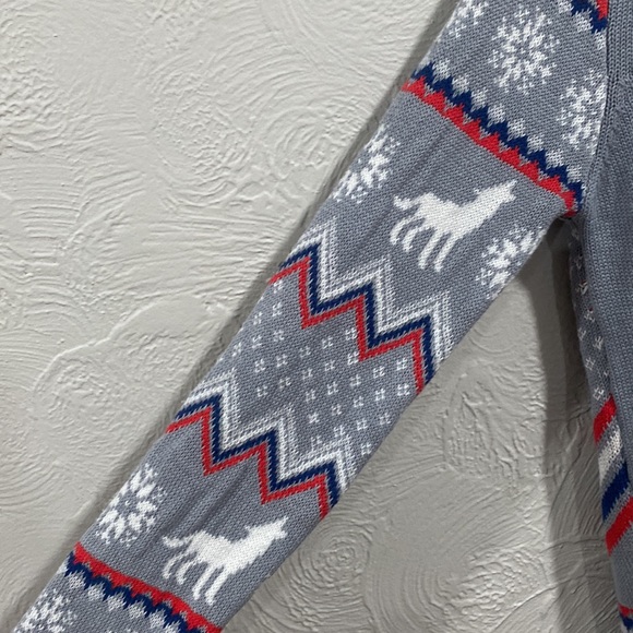 Game of thrones ugly Christmas or winter sweater size XS - Picture 4 of 5